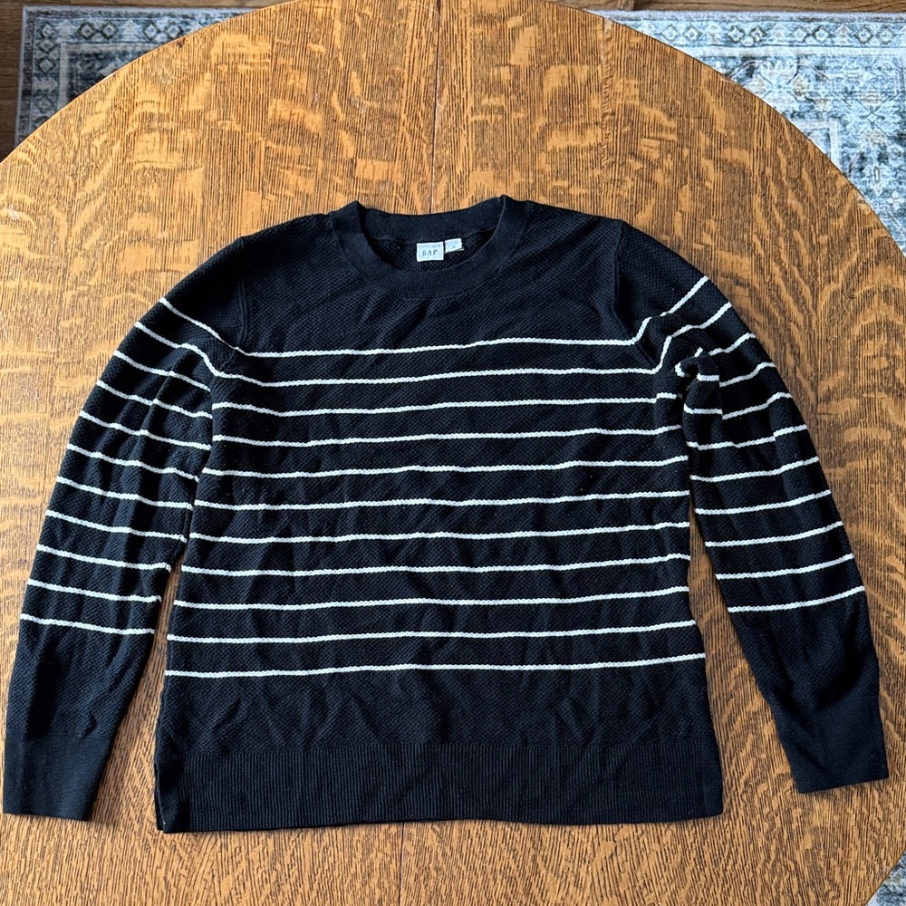 GAP Black and White Striped Crewneck Sweater